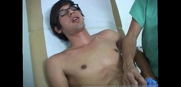  Japanese physical exam and doctor cums in boys ass gay He did it for